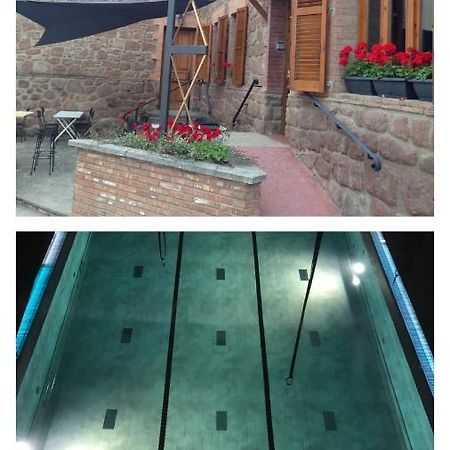 Hostal Sant Marti Puig-reig Bagian luar foto